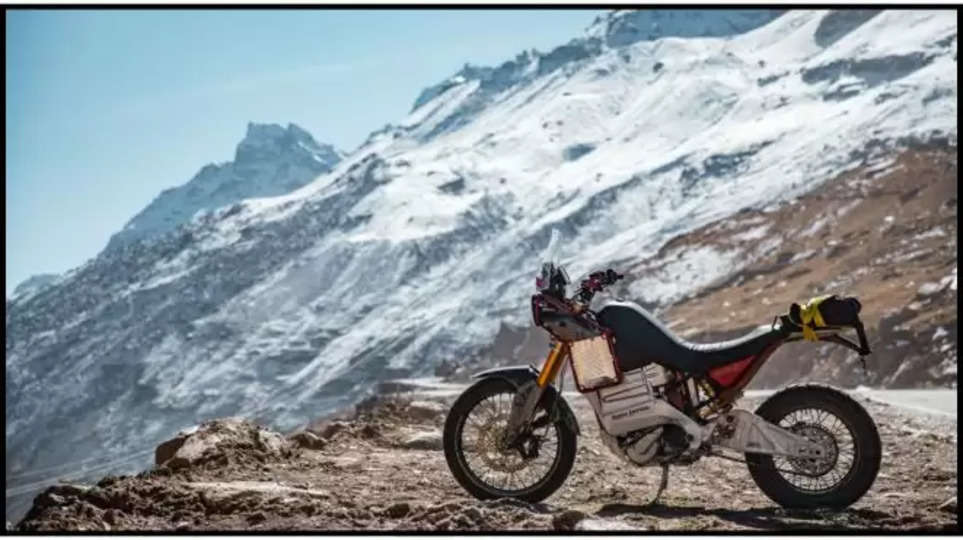 royal enfield ,electric bike ,e bike ,him e ,price ,features ,launch , Royal Enfield electric bike, Royal Enfield Himalayan, Royal Enfield HIM-E, Royal Enfield Himalayan Electric Concept, Royal Enfield at EICMA, EICMA Motors Show, Royal Enfield Electric Model, रॉयल एनफील्ड, रॉयल एनफील्ड इलेक्ट्रिक हिमालयन ,royal enfield him e price ,royal enfield new model ,royal enfield updates ,royal enfield him e features ,royal enfield e bike launch date ,him e launch date ,हिंदी न्यूज़,